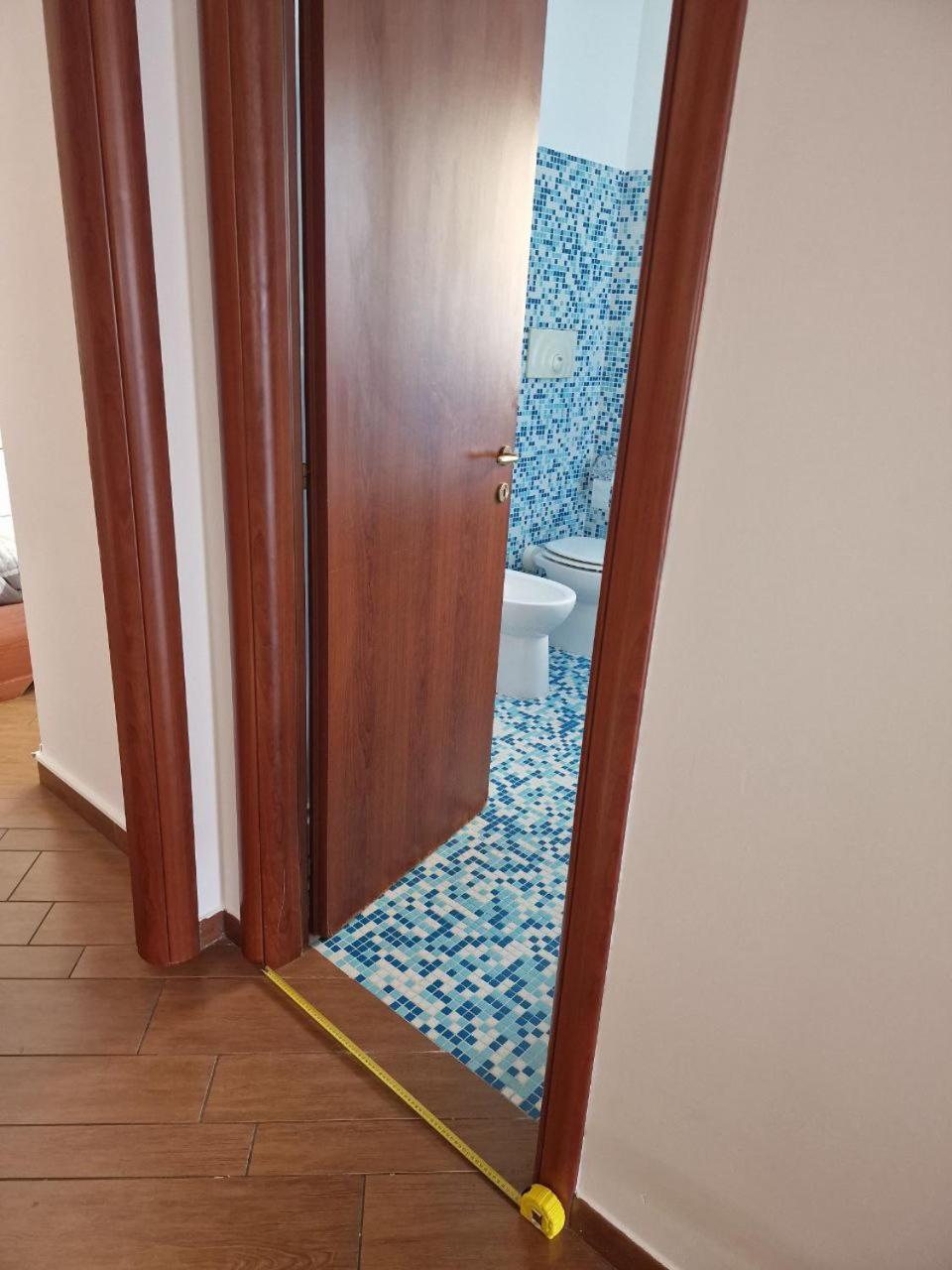 Domus Livio, 7 Min Fco Airport, Free Wifi, Garden Apartment, 2 Tv Hd Fiumicino Eksteriør bilde